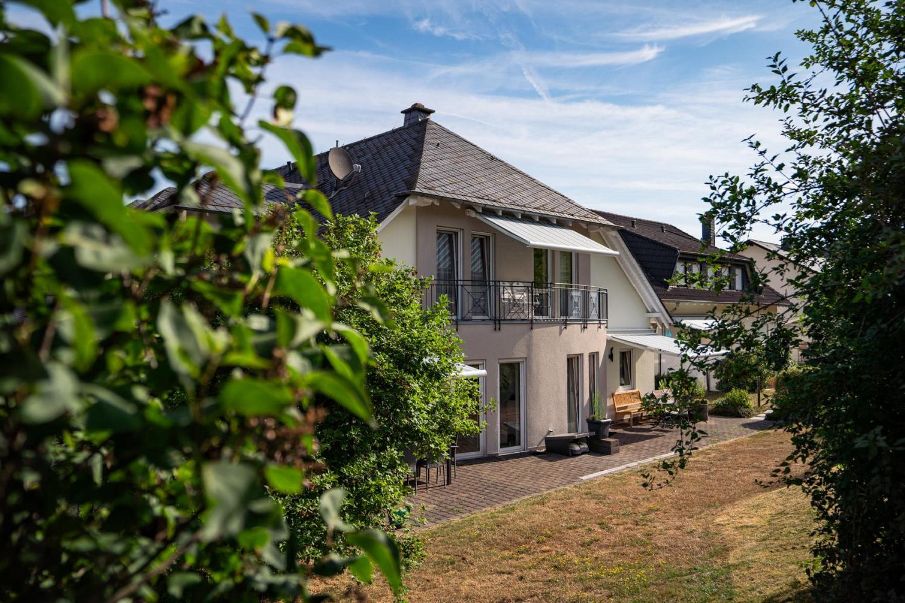 Roussel - Hotel Restaurant Bernkastel-Kues Eksteriør bilde